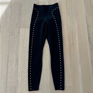 Women's Nike 7/8 Studded Training Tights Black Gold Studs - XS